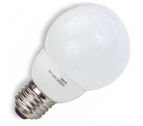 Boîte 5 ampoules mini globe avec une faible consommation 14W E27 15000h 2700K